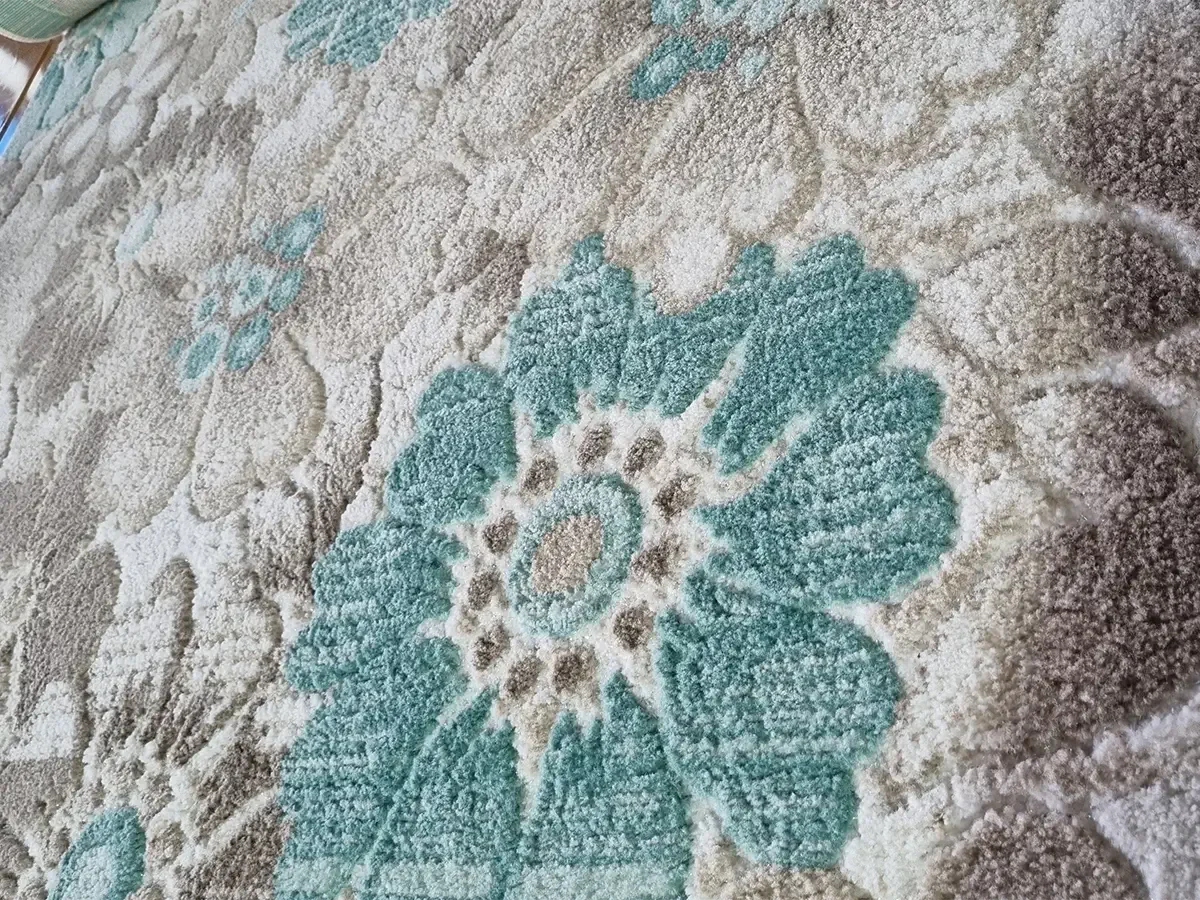 temizlikbu firmasinin yikadigi renkli hali